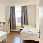 3 Rooms, Free Parking, 25 Min To Duesseldorf, 200 Mbps Wlan * 杜伊斯堡