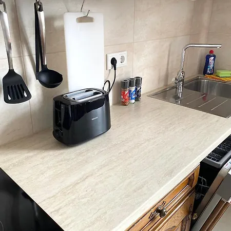 Daire 3 Rooms, Free Parking, 25 Min To Duesseldorf, 200 Mbps Wlan *
