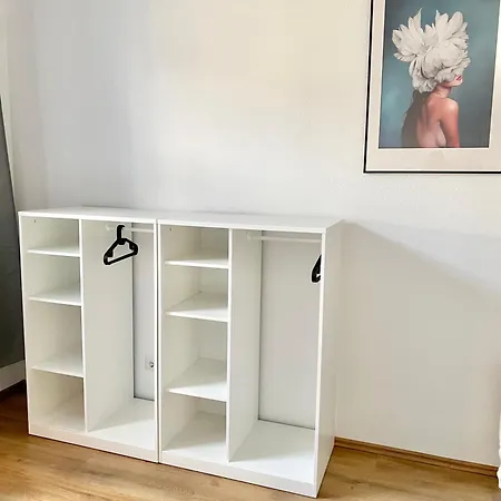 3 Rooms, Free Parking, 25 Min To Duesseldorf, 200 Mbps Wlan Apartment Duisburg