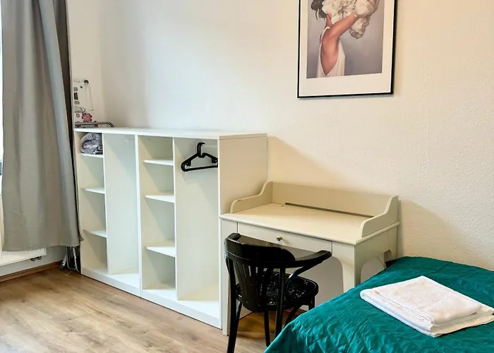 Apartment 3 Rooms, Free Parking, 25 Min To Duesseldorf, 200 Mbps Wlan
